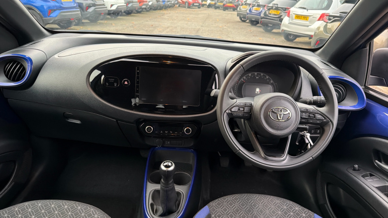 Toyota Aygo X 1.0 VVT-i Edge 5dr Petrol Hatchback